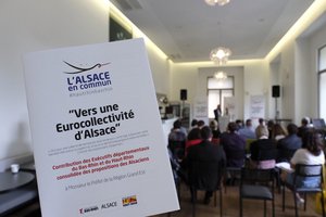 "Towards an Alsace Euro-authority" "Towards an Alsace Euro-authority"