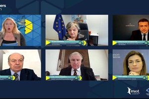 Le 1er Borders Forum a réuni plus de 700 participants en ligne ! Le 1er Borders Forum a réuni plus de 700 participants en ligne !