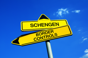 Vérifications insuffisantes des contrôles aux frontières de l'espace Schengen pendant la pandémie Vérifications insuffisantes des contrôles aux frontières de l'espace Schengen pendant la pandémie