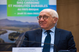 Editorial by Jean-René Etchegaray, President of the Basque Country Community Editorial by Jean-René Etchegaray, President of the Basque Country Community
