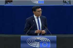 Publication of the "Omarjee" Report on Border regions: MEPs want the EU countries to improve cooperation Publication of the "Omarjee" Report on Border regions: MEPs want the EU countries to improve cooperation